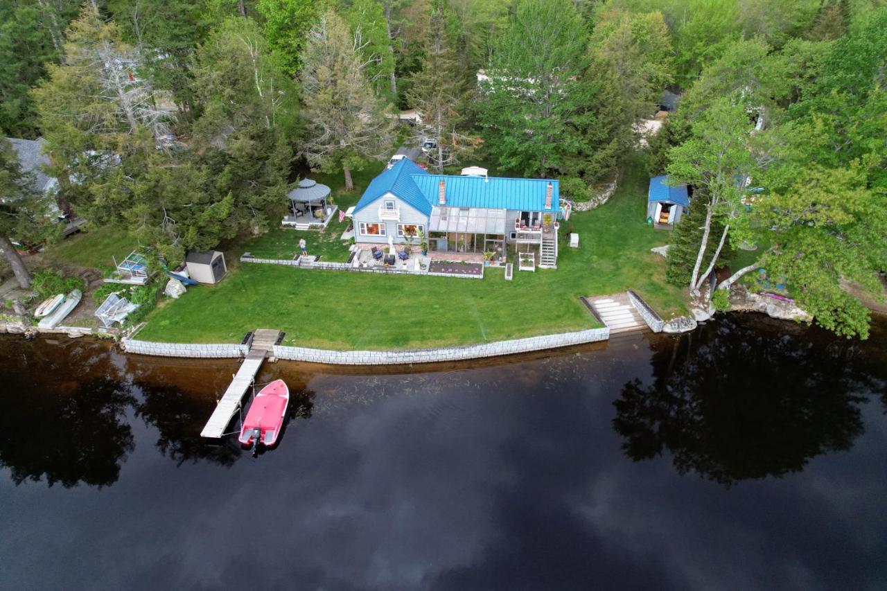 Welcome To The Lake Northwood Екстериор снимка